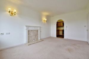 LIVING ROOM- click for photo gallery
